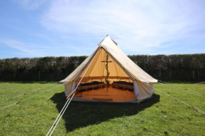 Rescorla Retreats - Ivory